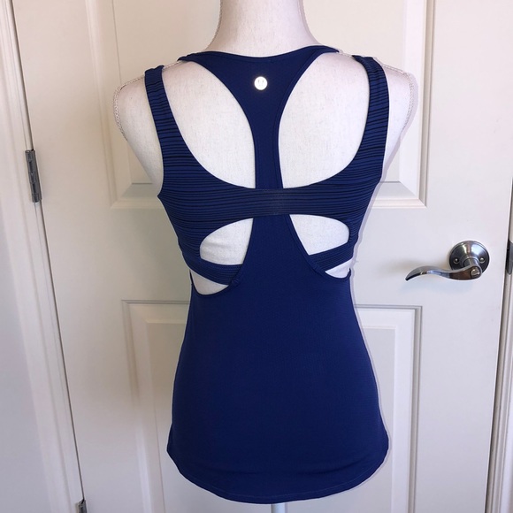 Lululemon tank top - Picture 2 of 3
